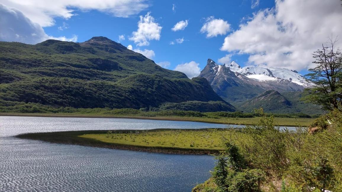 Refugio De Glaciares Hotell El Chalten Exteriör bild